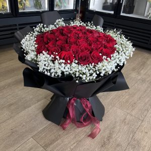 Midnight Romance Red Rose Bouquet